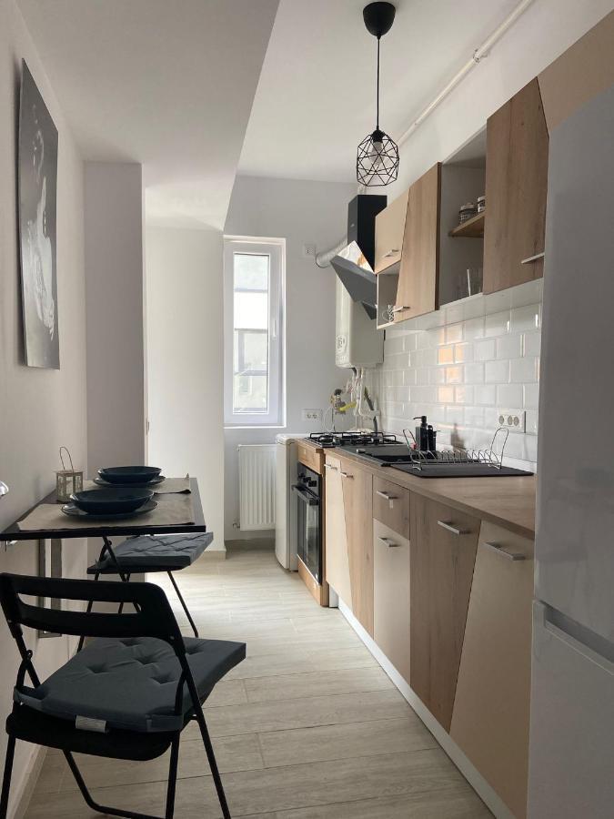 Garsoniera In Complex Rezidential Appartement Boekarest Buitenkant foto